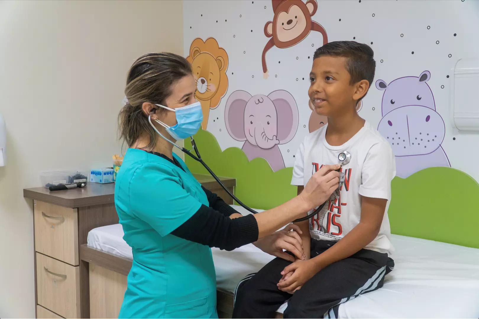 Hospital Jaraguá amplia atendimento pediátrico com funcionamento 24h da Clínica Pediátrica